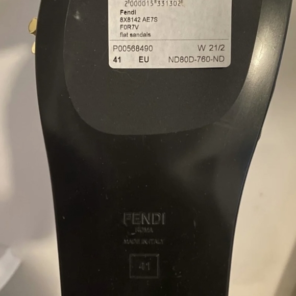 Fendi - Picture 7 of 10